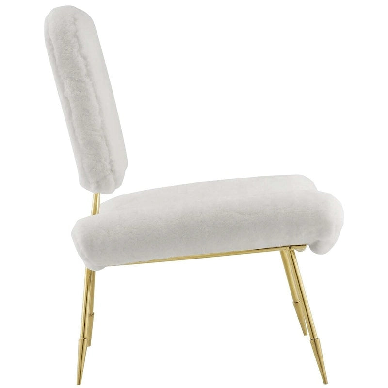 Gepolsterter Schaffell-Loungesessel mit Goldstahlrahmen